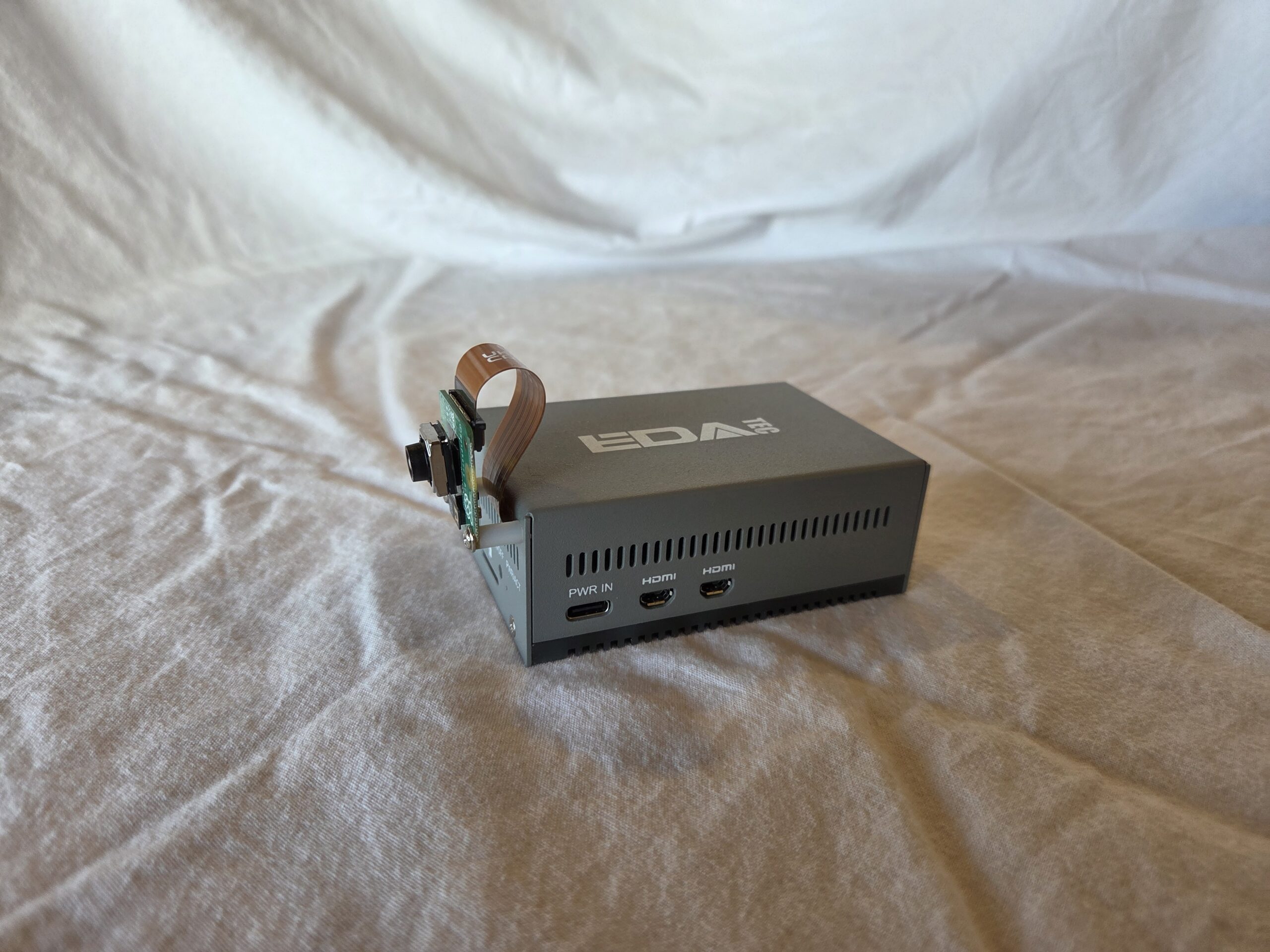 EdaTec Metal Case for Raspberry Pi 5 - Image 3